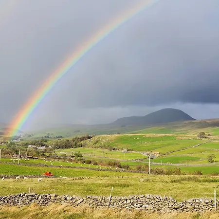 Woodstock Cottage, Settle, Yorkshire Dales Settle