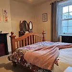 Woodstock Cottage, Settle, Yorkshire Dales