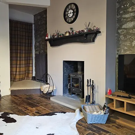 Woodstock Cottage, Settle, Yorkshire Dales * Settle
